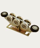 Vozíky pre samonosné koľajnicové brány, valce, príslušenstvo k bráne, výrobca Poľsko